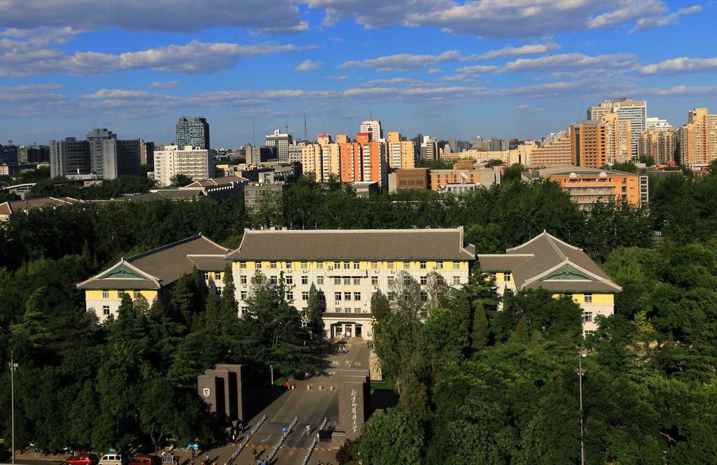 عدد من مشاريع جامعة الدراسات الأجنبية ببكين الممولة من الصندوق الوطني للعلوم الاجتماعية تحصل على نتيجة ممتازة عند تقييمها بعد إكمالها