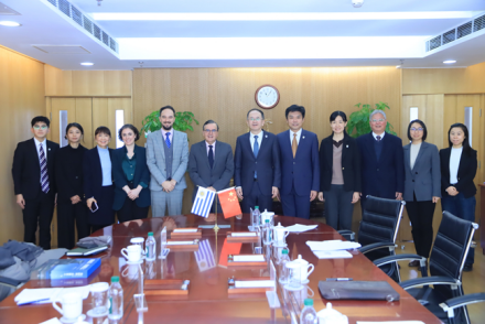BFSU, 17 mainland universities co-host presidents forum with HKBU