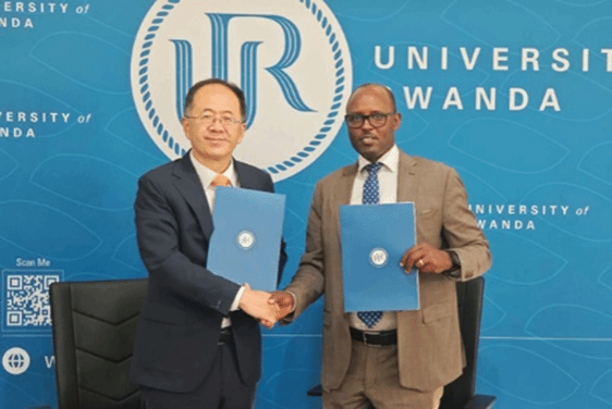 BFSU, 17 mainland universities co-host presidents forum with HKBU